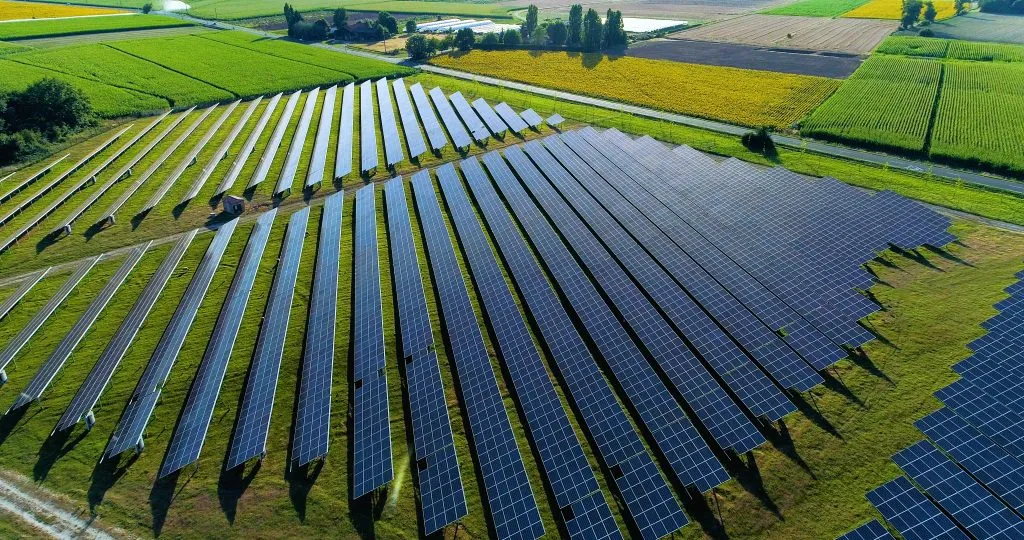Redeux Energy Sells 450 MW Solar Portfolio to Pine Gate Renewables
