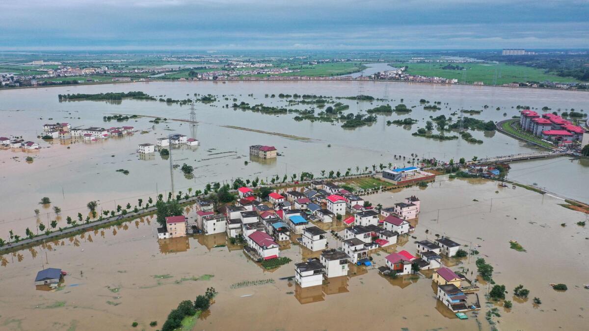 Yangtze River’s Rising Levels Raise Flood Concerns in Eastern China